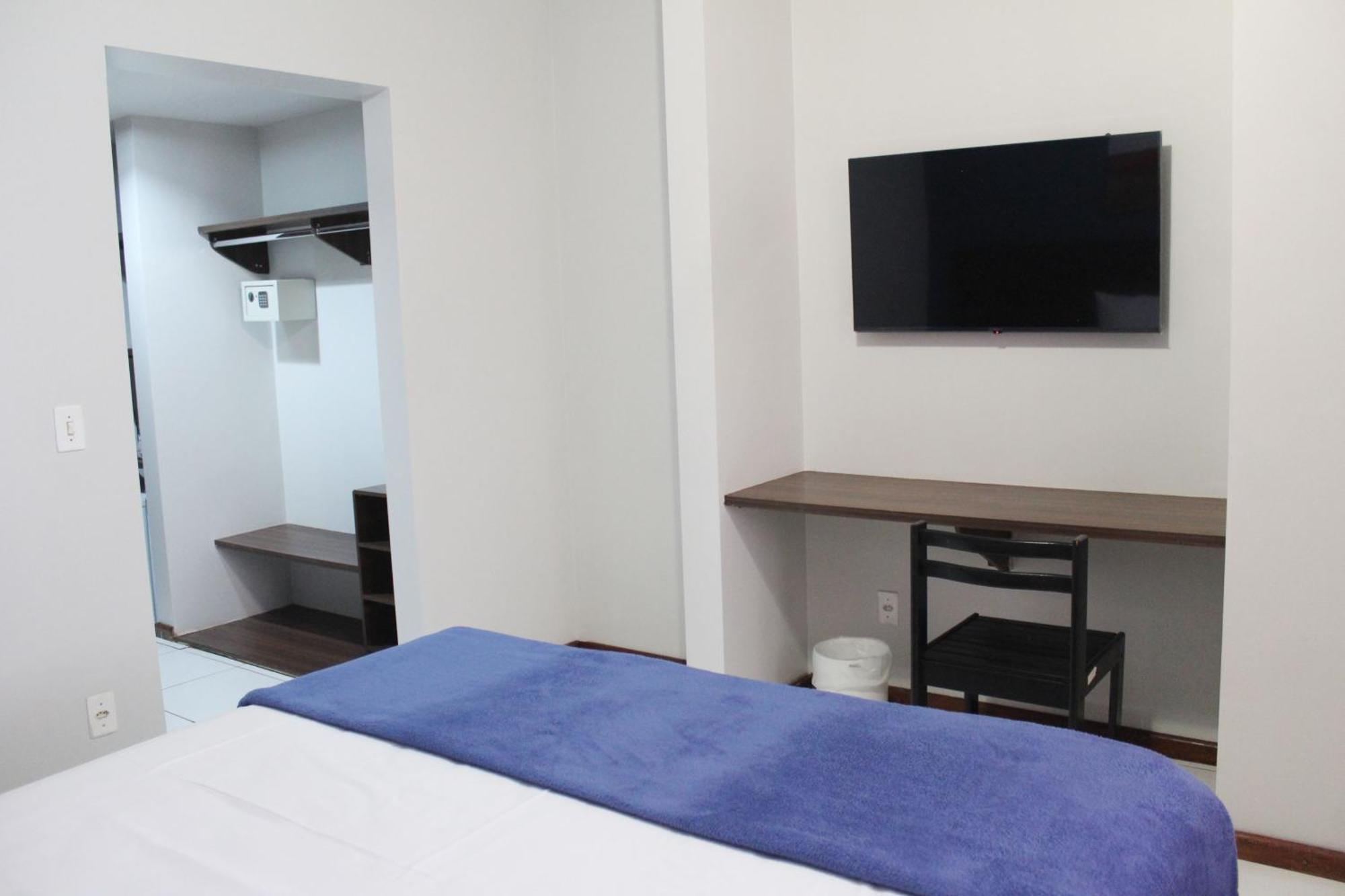 Days By Wyndham Hotel